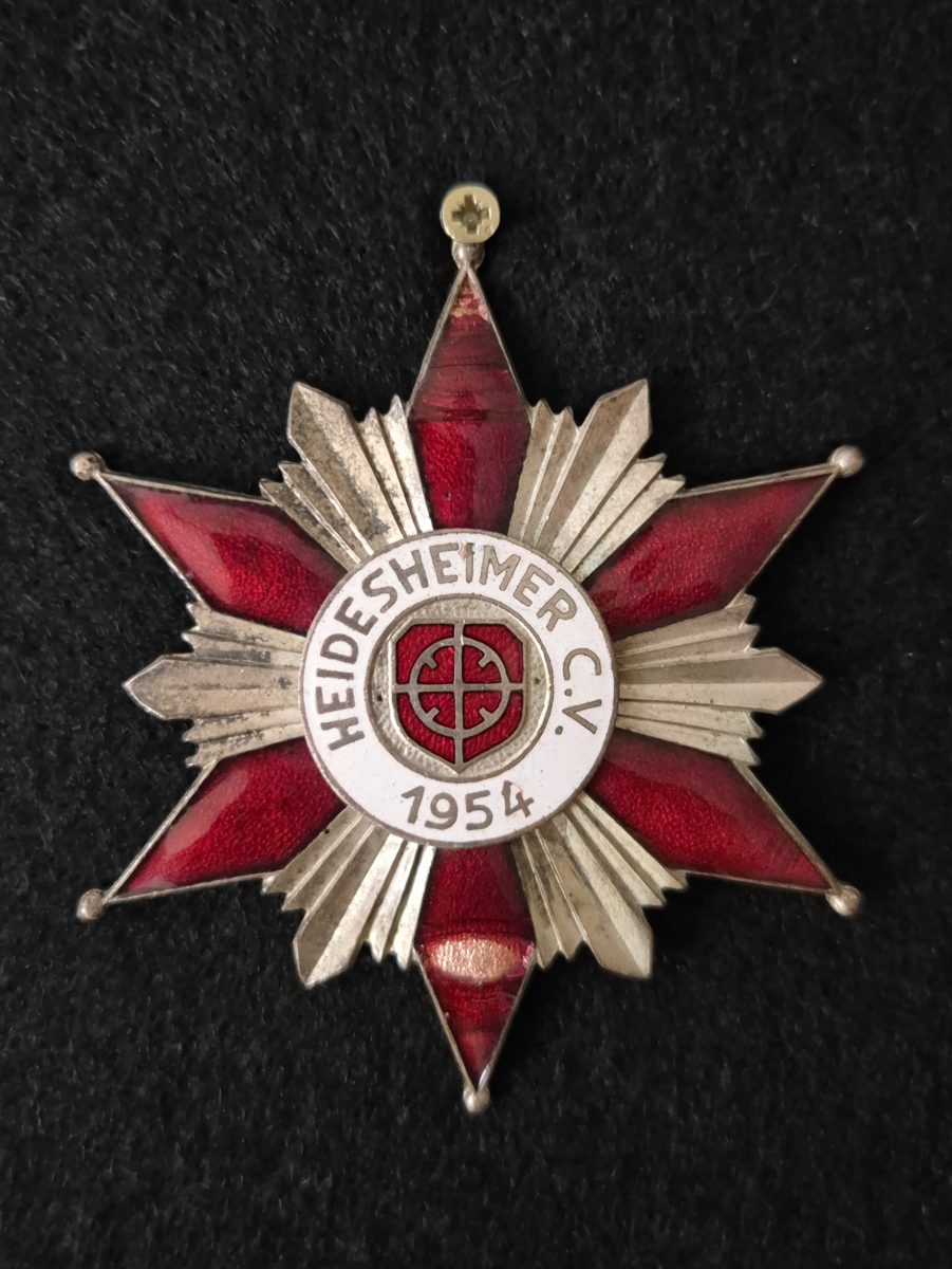 HCV Orden 1954
