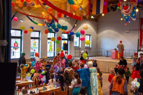 Kindermaskenball-2024-43